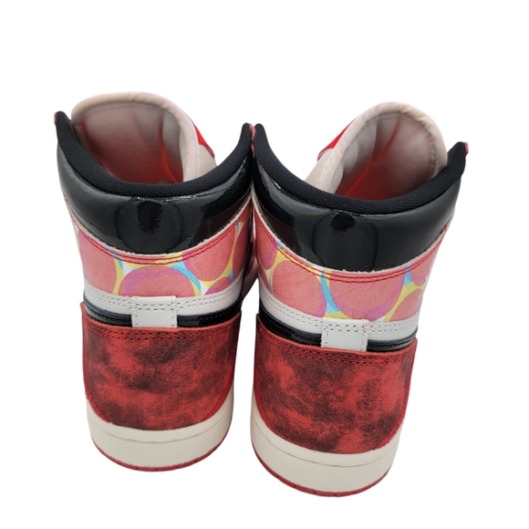 Jordan 1 Retro High OGSpider-Man Across the Spider-Verse (GS) Size 5.5 - Picture 6 of 10